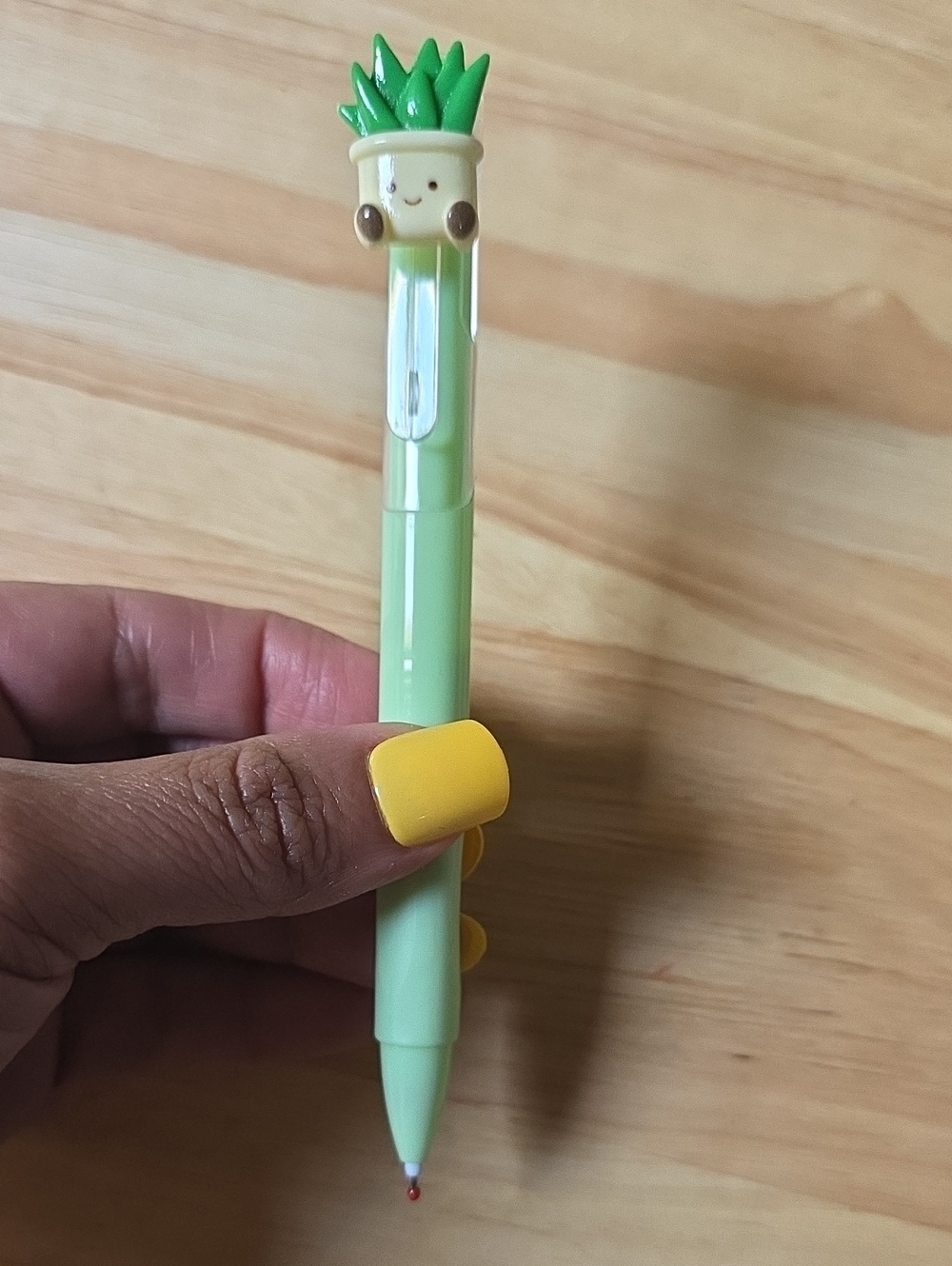 Green Cute Plant accent Ballpoint Pen nwot